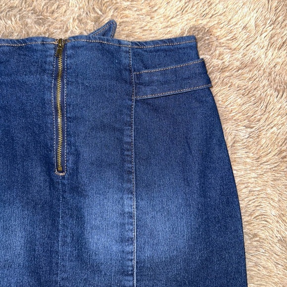 Gianni Bini Denim Skirt - Picture 8 of 9